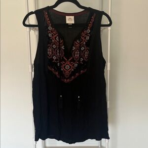Knox Rose Black Tank with Coral and Grey Embroidery